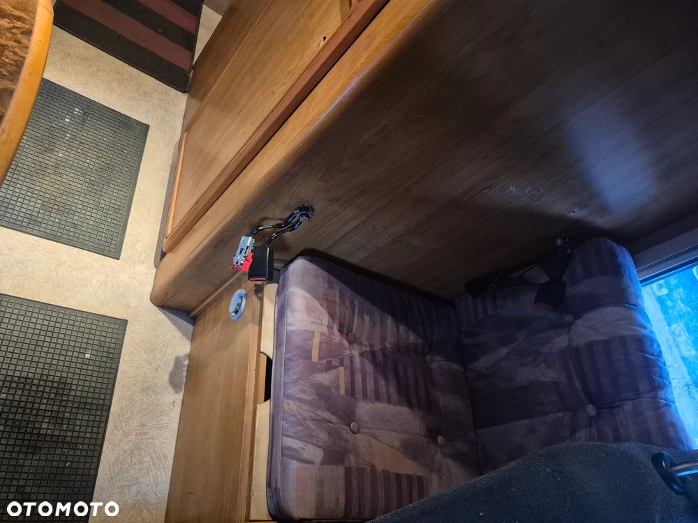 Renault Rapido 710 - 14