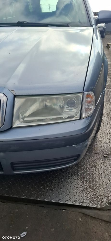 Skoda Octavia 1,9 na części - 3