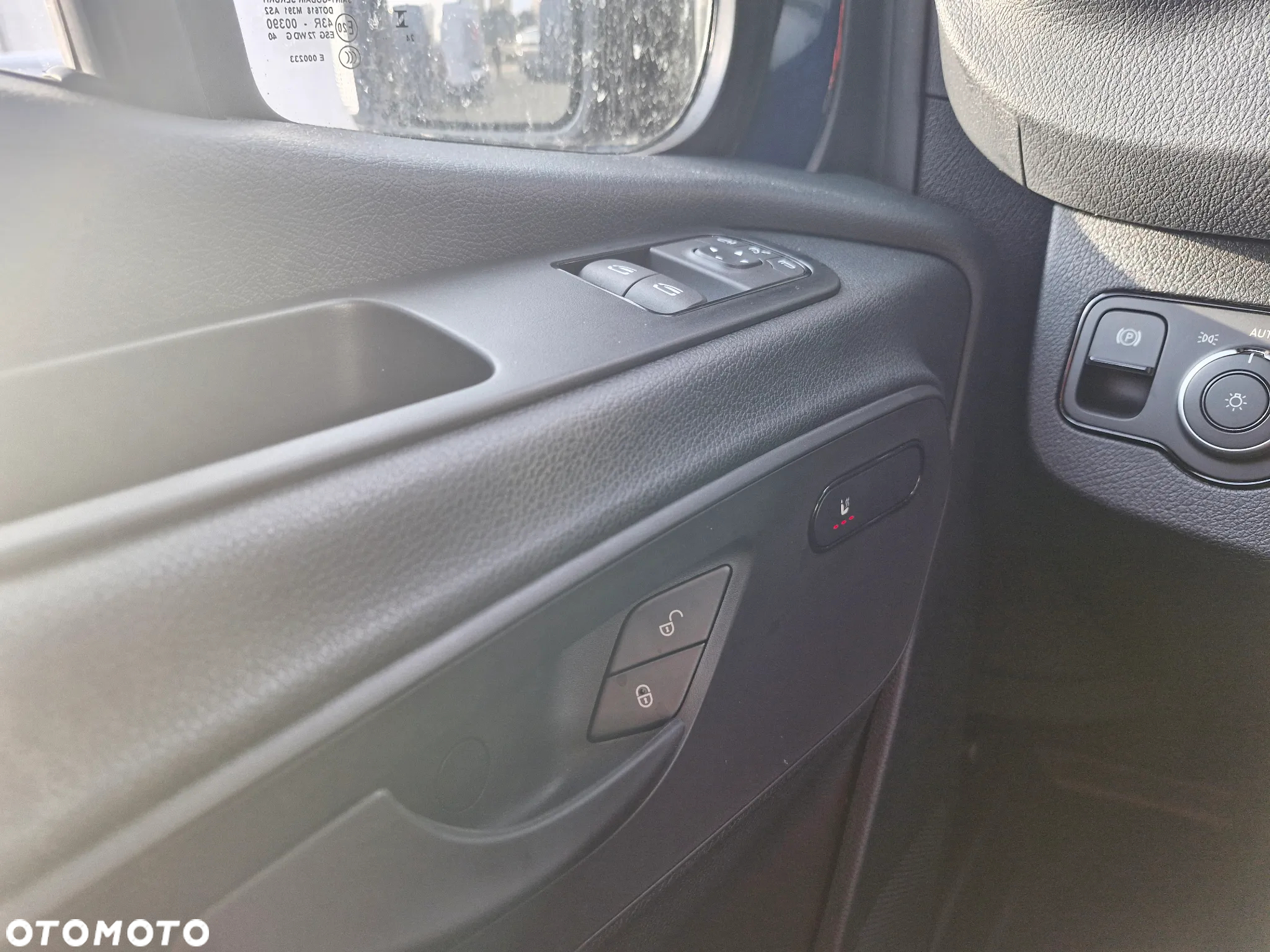 Mercedes-Benz Sprinter 319 CDI - 28
