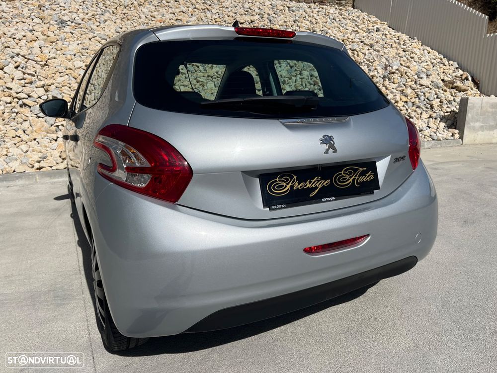 Peugeot 208 1.2 VTi Access - 19