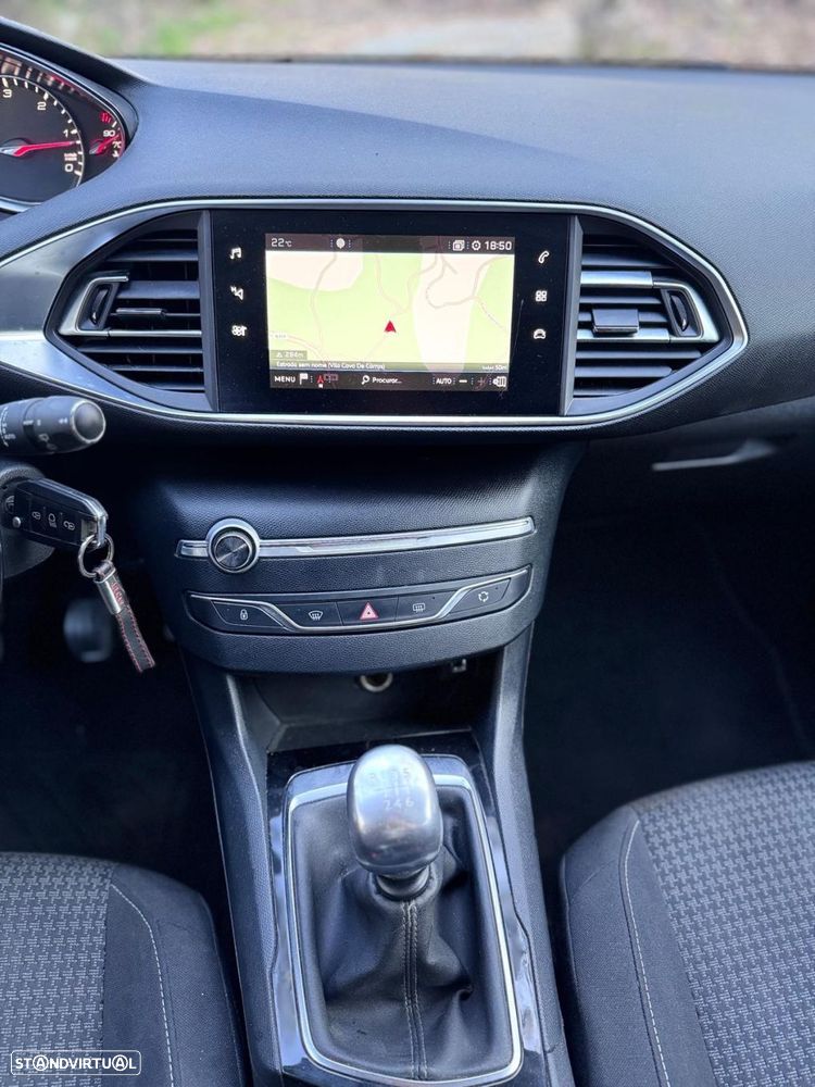 Peugeot 308 SW 1.5 BlueHDi Business Line - 14