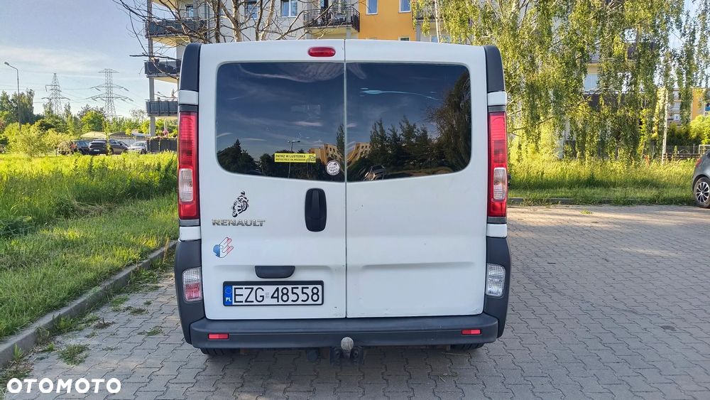 Renault Trafic II - 8