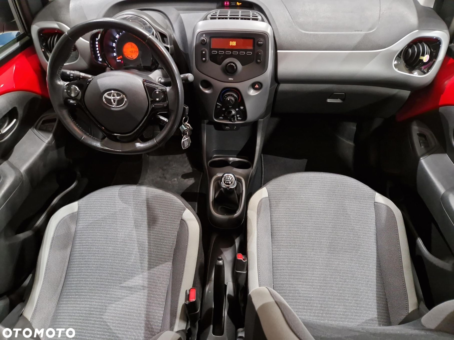 Toyota Aygo - 12