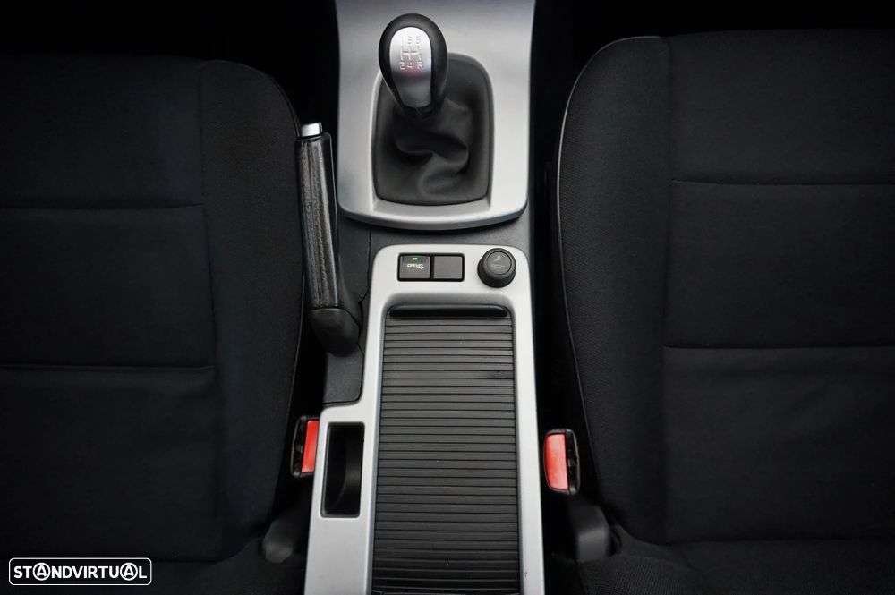 Volvo C30 1.6D DRIVe Kinetic - 16