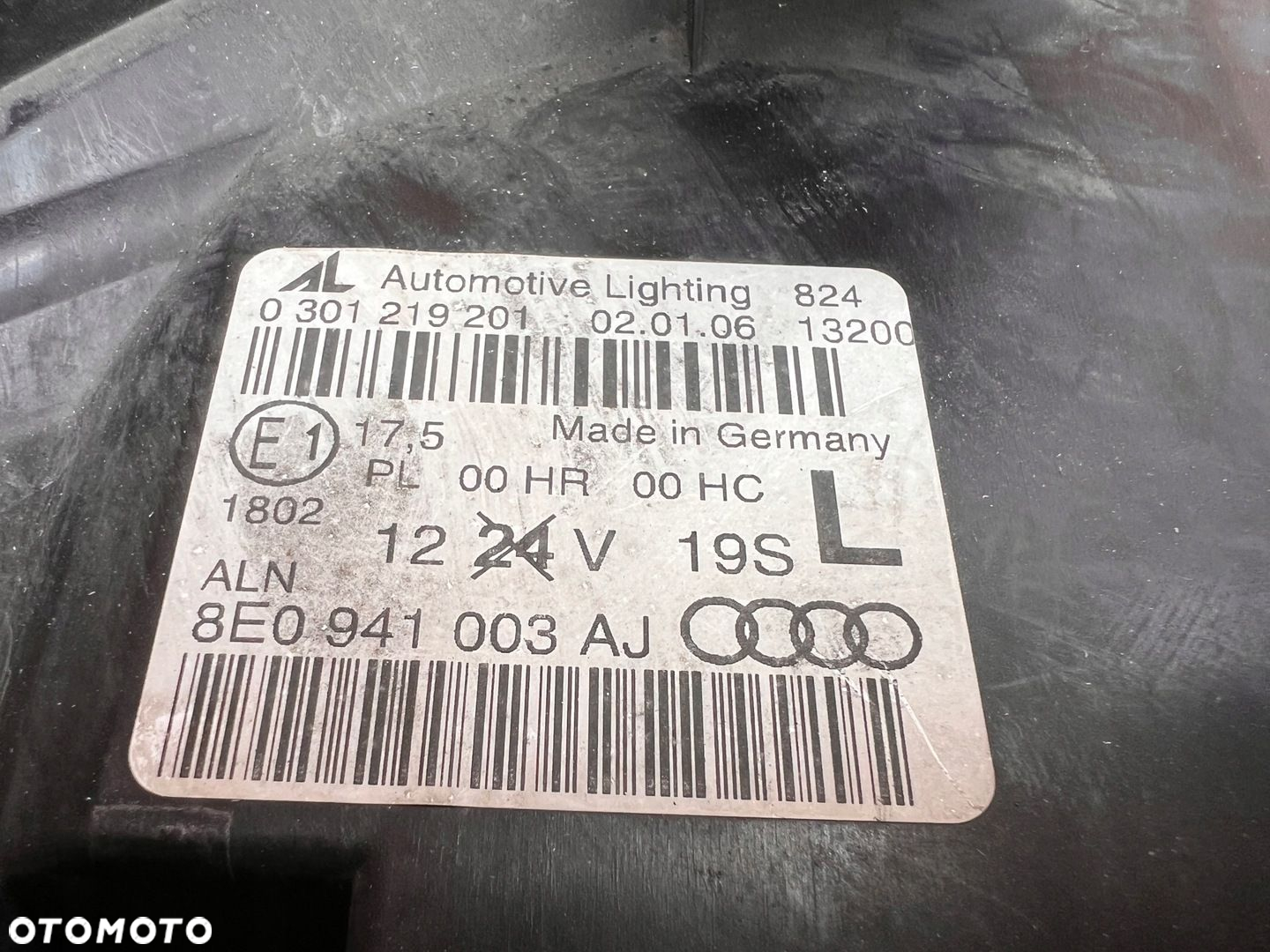 Lampy przednie AUDI A4 B7 ZWYKŁE KOMPLET EUROPA ORYGINALNE AL - 8