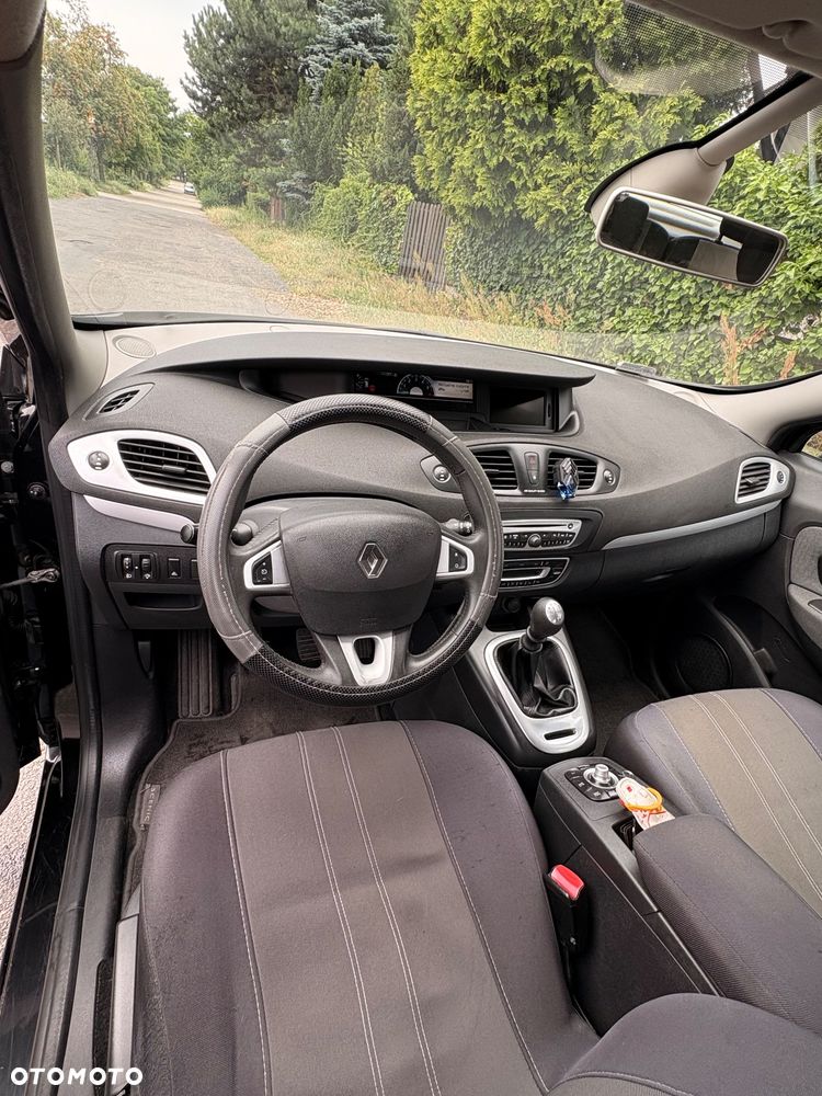 Renault Scenic 1.5 dCi Tech Run - 8