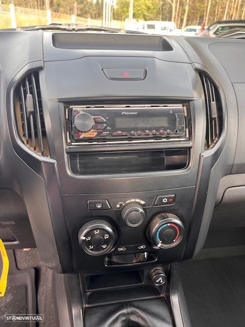 Isuzu D MAX CAB/DUPLA 163cv 3Lug. - 12