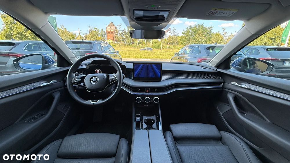 Skoda Superb 2.0 TDI SCR Selection DSG - 21