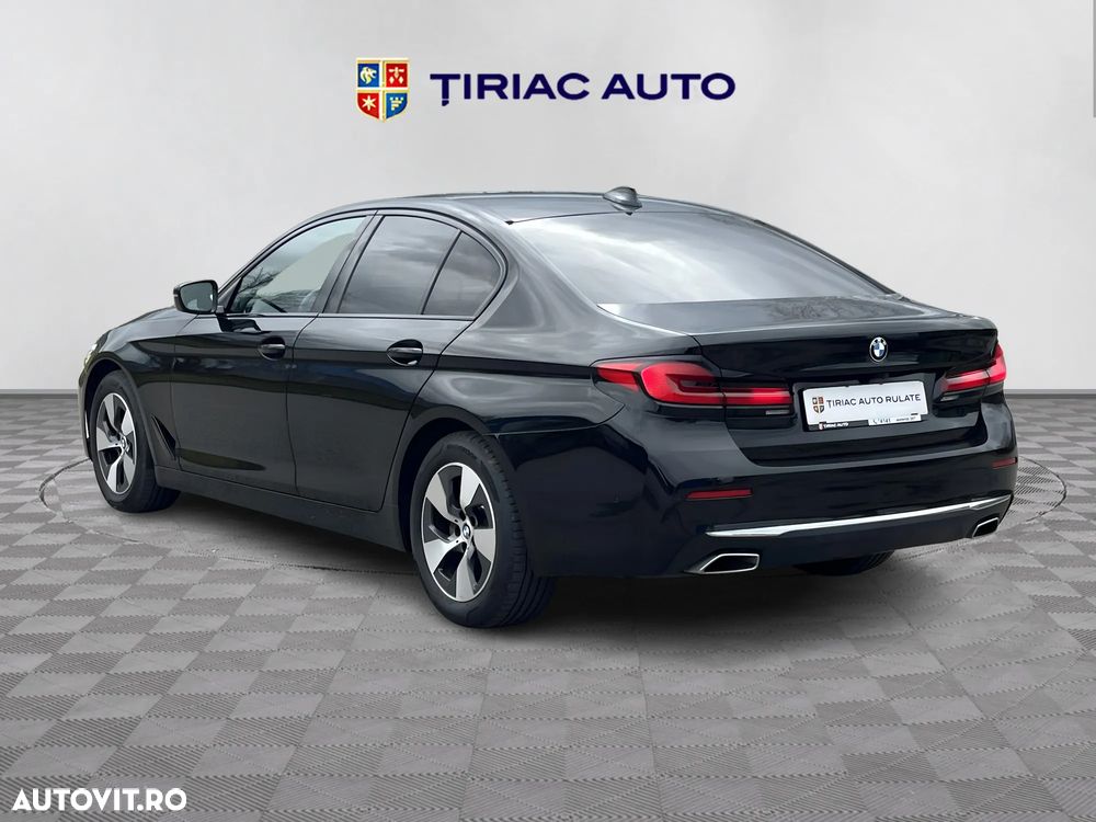 BMW Seria 5 520d xDrive AT MHEV - 4
