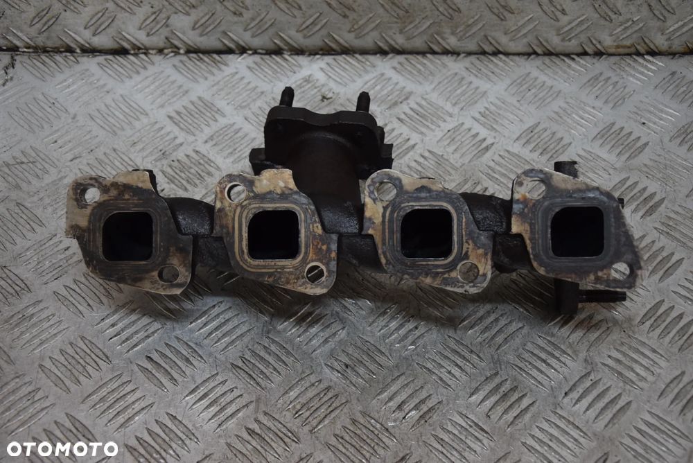 NISSAN PATHFINDER 2.5 DCI KOLEKTOR WYDECHOWY - 10