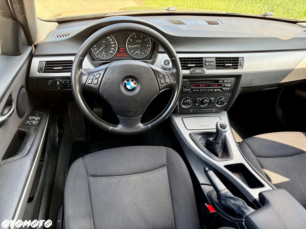 BMW Seria 3 - 11