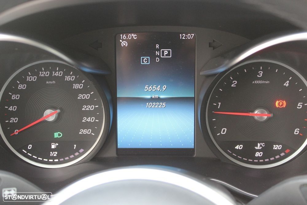 Mercedes-Benz C 220 d Avantgarde - 18