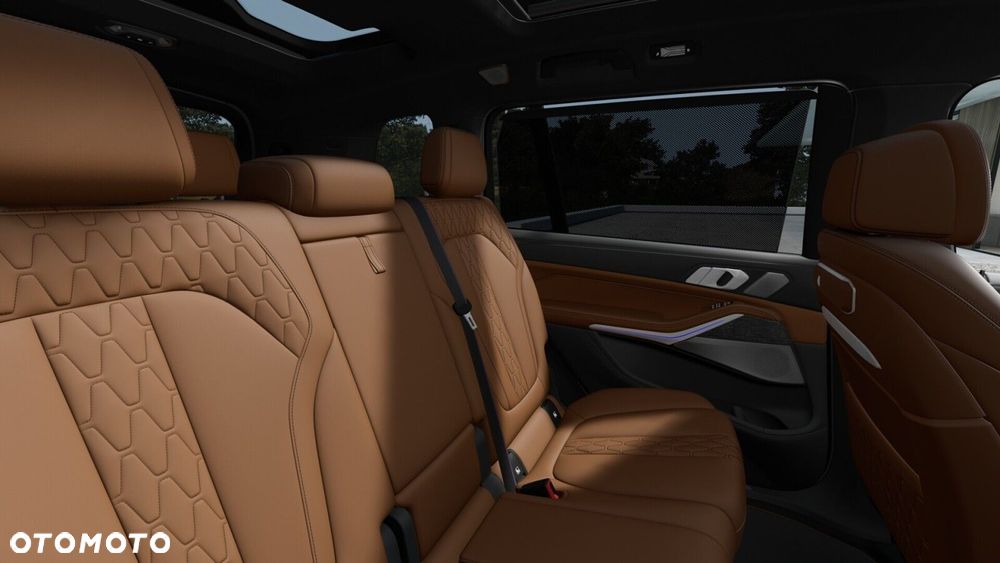 BMW X7 - 12