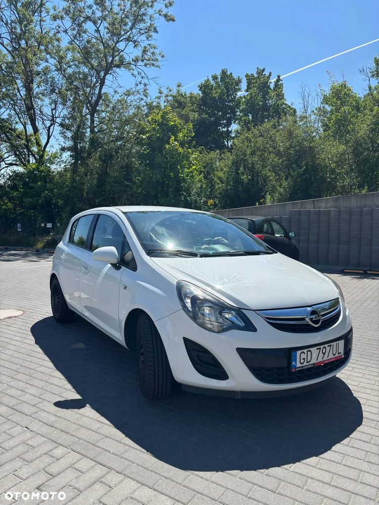 Opel Corsa 1.2 16V Edition / Active - 2