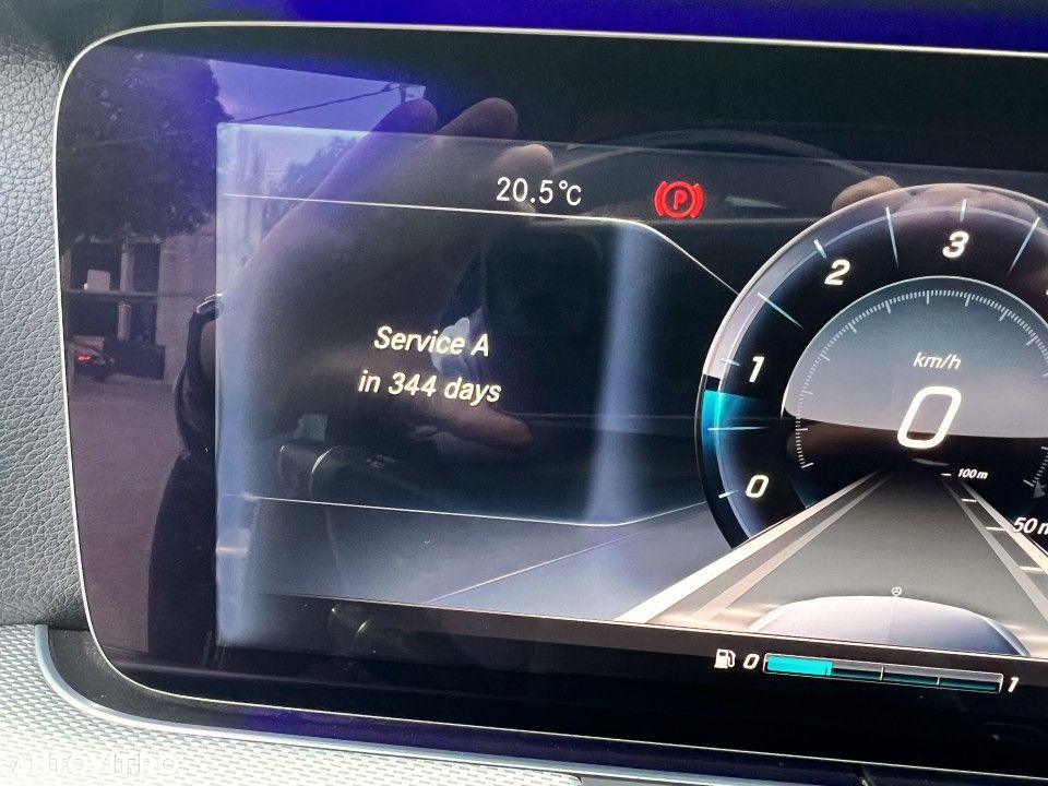 Mercedes-Benz E - 24