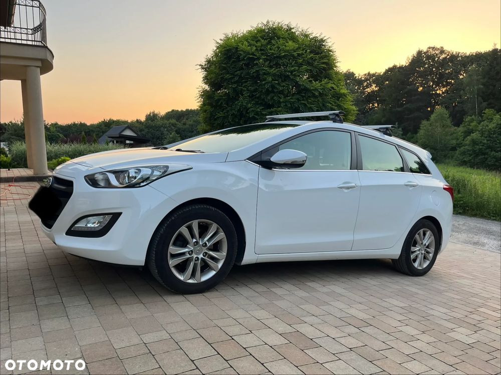 Hyundai i30 1.6 Premium - 30
