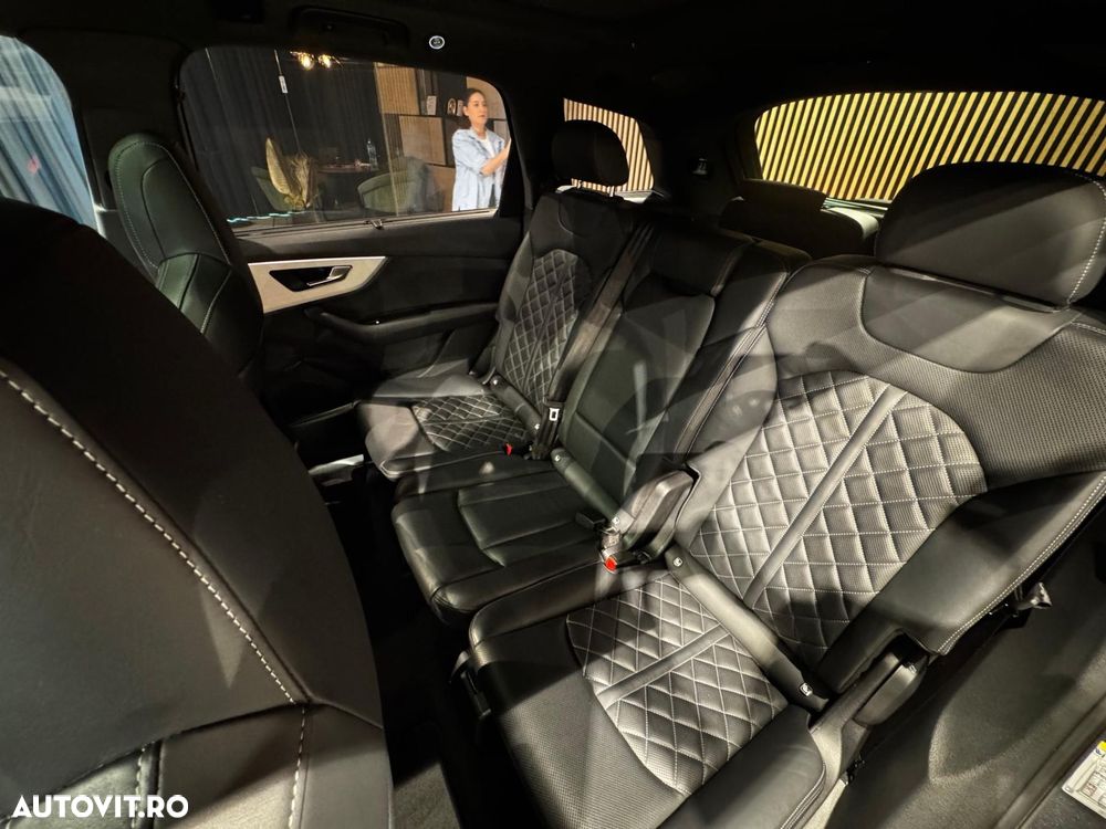 Audi SQ7 quattro Tiptronic - 22
