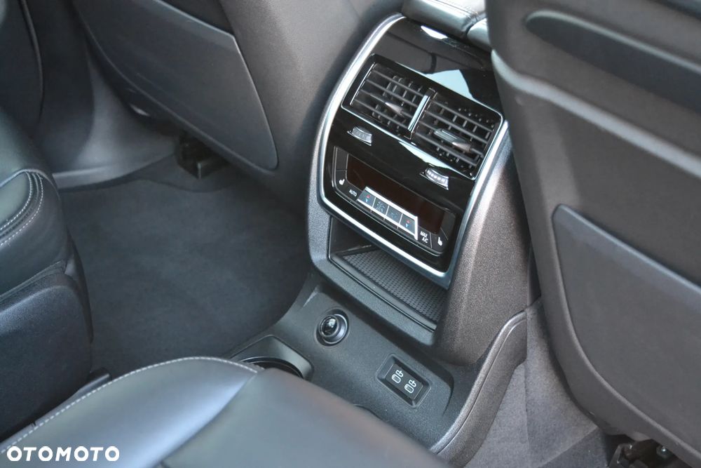 BMW X7 - 21