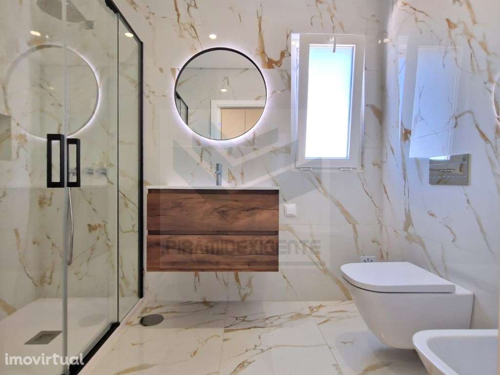 Moradia Térrea T1+2, Perto Transportes, P. General - Grande imagem: 2/15