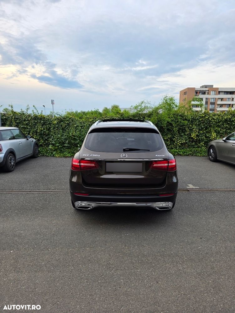 Mercedes-Benz GLC 250 d 4MATIC - 3