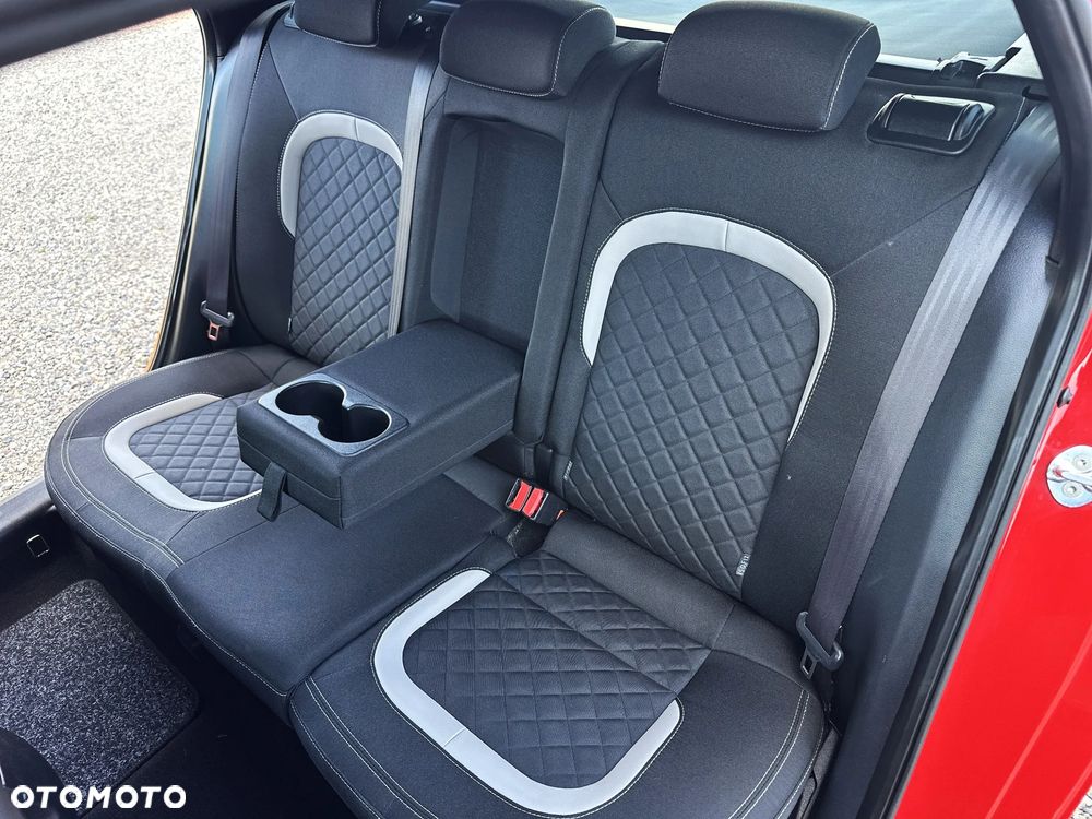 Kia Ceed 1.0 T-GDI ISG GT Line - 14
