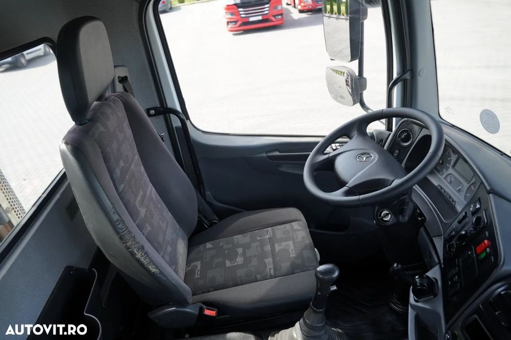Mercedes-Benz AXOR 1833 / 4x2 / BASCULATOR 3 LATE + HDS HIAB 122 / HYDROBRA / MANUAL / - 30