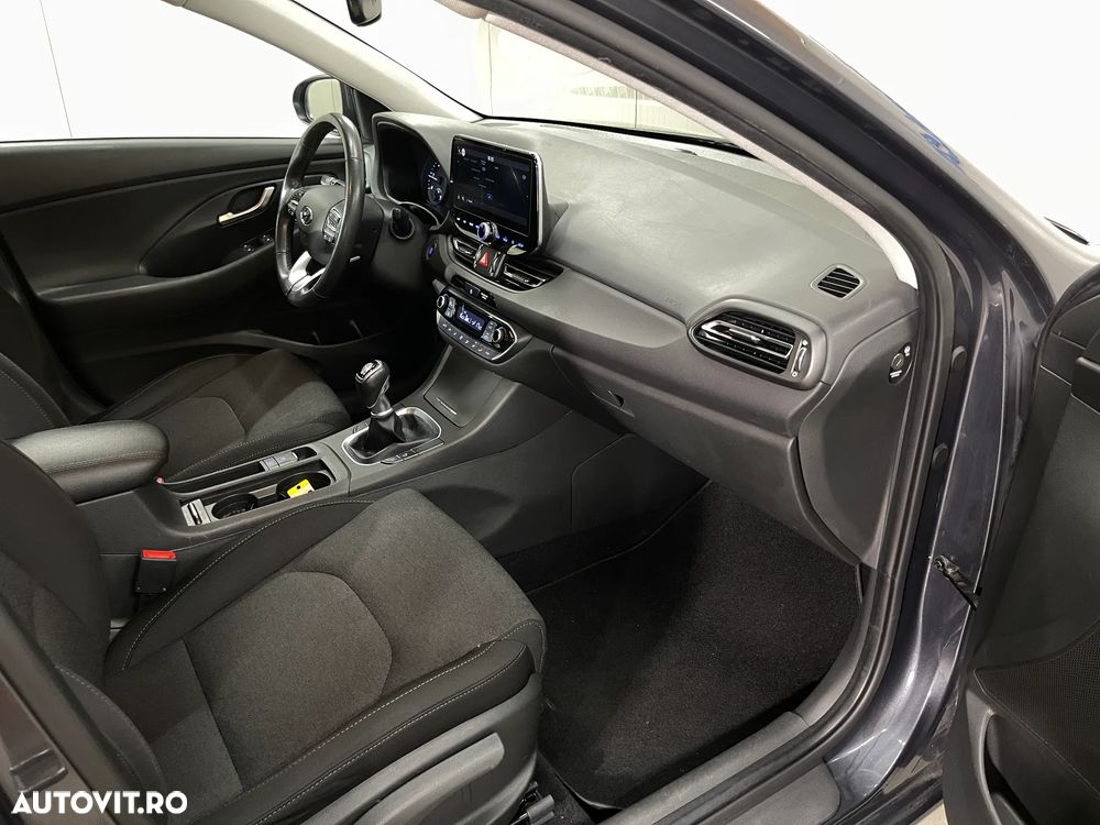 Hyundai i30 1.6 CRDI Select - 10