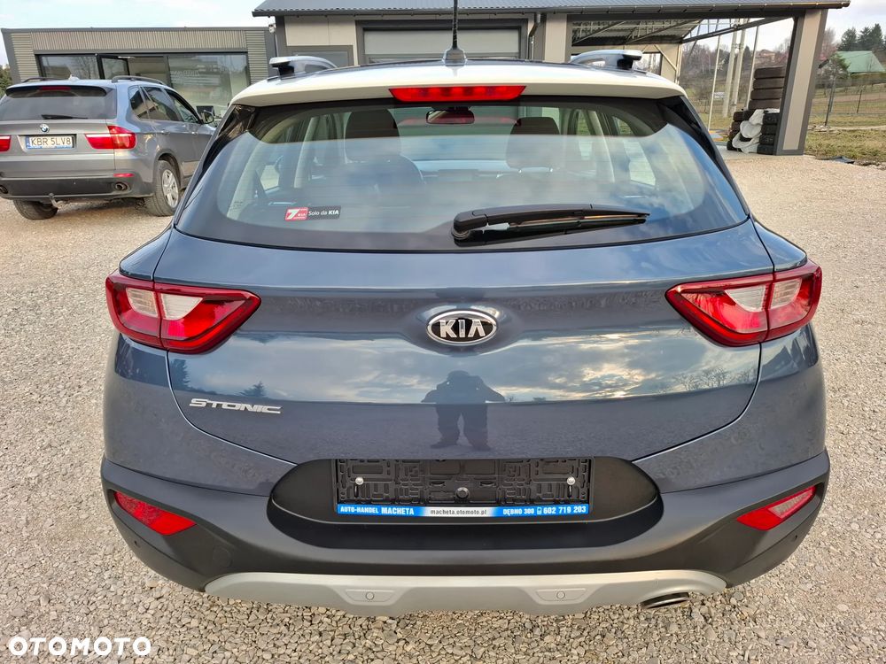 Kia Stonic - 6