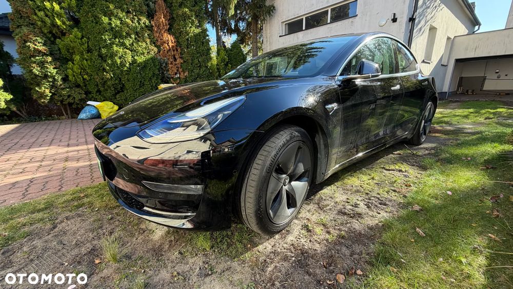 Tesla Model 3 Langstreckenbatterie Allradantrieb Dual Motor - 7