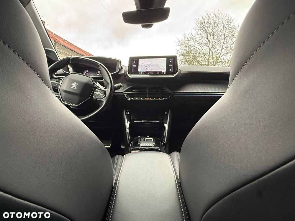 Peugeot 208 PureTech 100 EAT8 GT Pack - 32