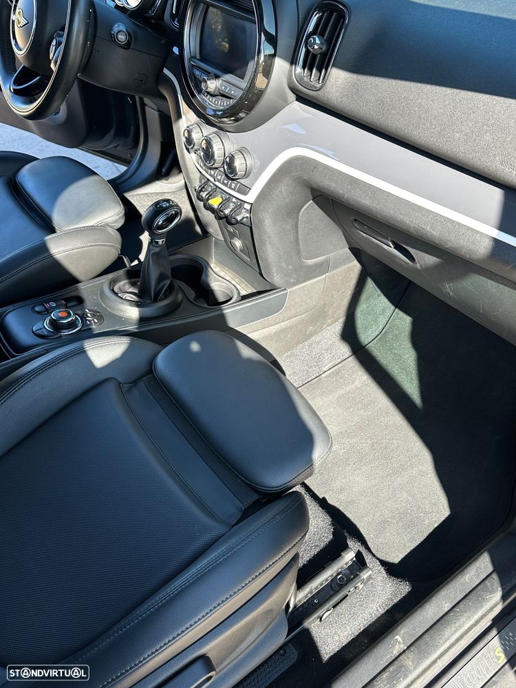 MINI Countryman - 12