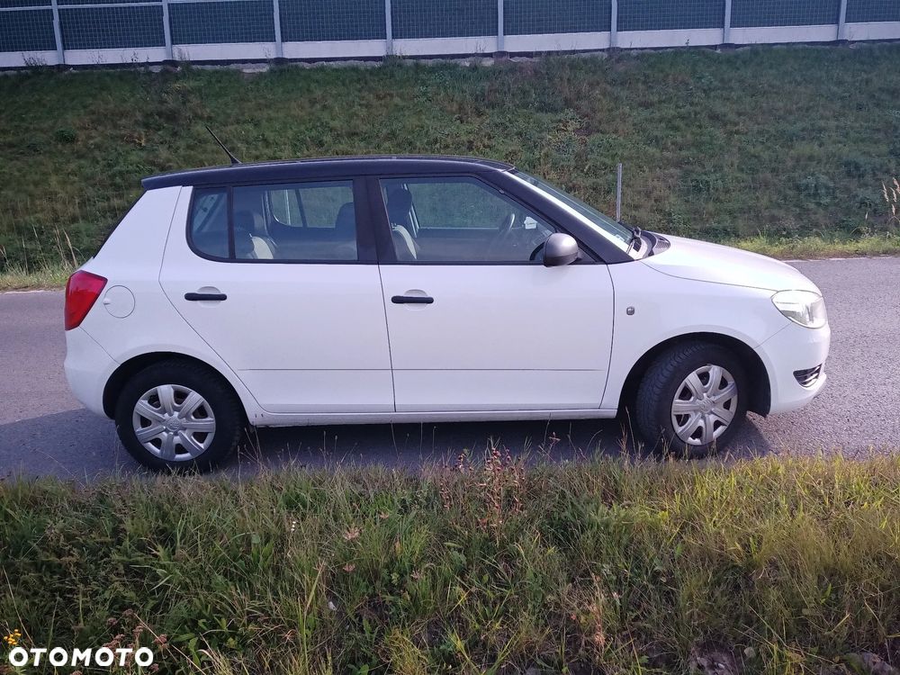 Skoda Fabia - 4