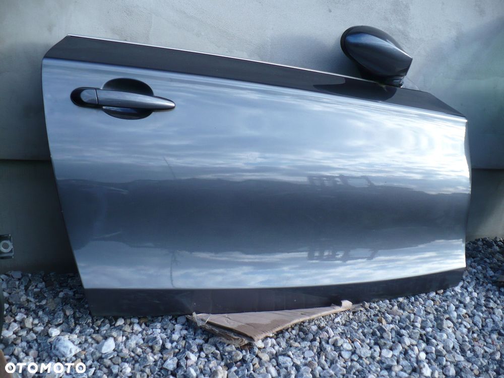 bmw 1 E81 E82 E88 DRZWI PRAWE SPARKLING GRAP.A22 EU. - 2