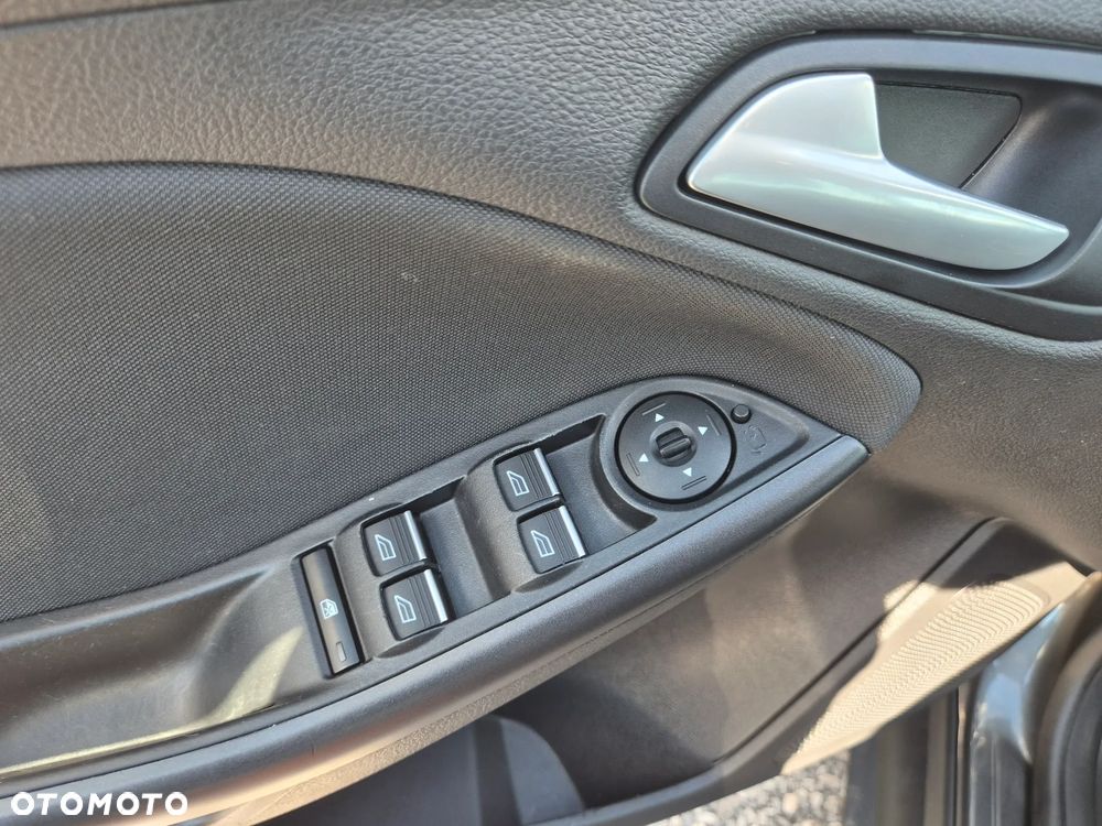 Ford Focus 1.5 TDCi DPF Start-Stopp-System Business - 34