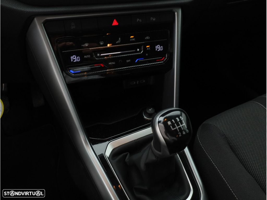 VW T-Roc 1.0 TSI Life - 20