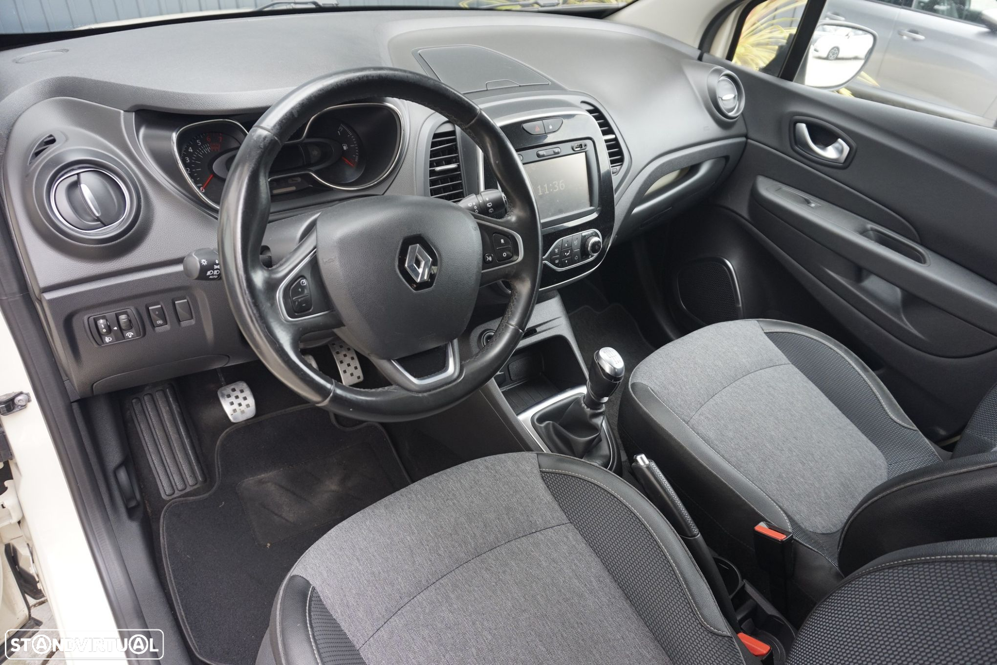 Renault Captur 1.2 TCe Exclusive - 5
