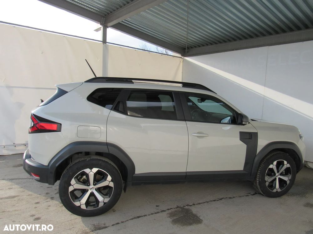 Dacia Duster 140 Journey - 4