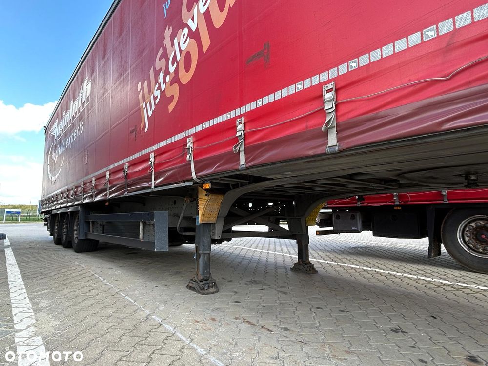 Schmitz Cargobull SCS Mega Varios; dach podnoszony; koła 385/55 R22,5 - 4