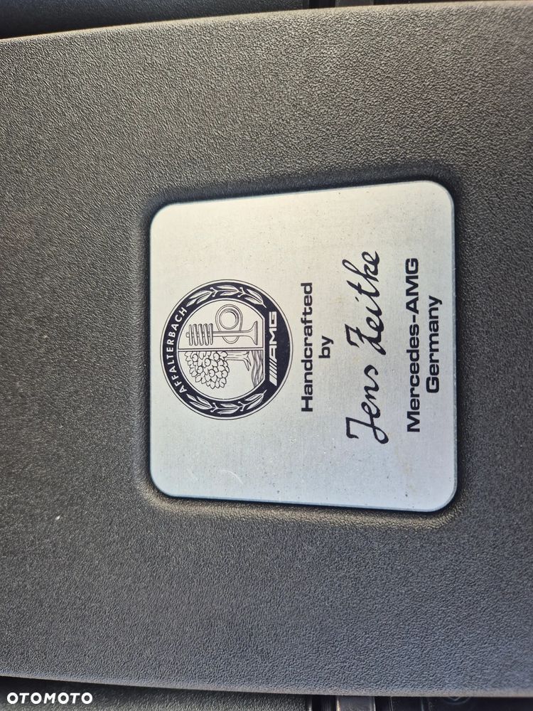 Mercedes-Benz Klasa G AMG 63 AMG SPEEDSHIFT 7G-TRONIC Edition 463 - 32