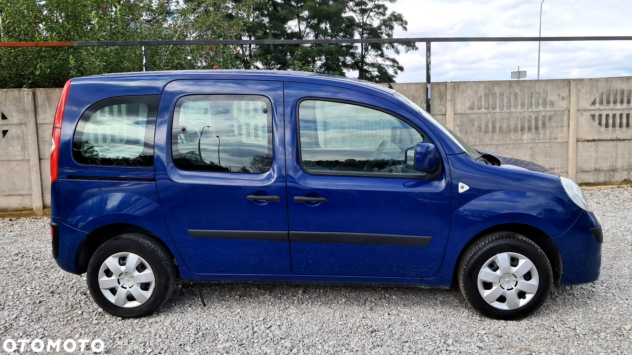Renault Kangoo 1.6 8V Happy Family - 19