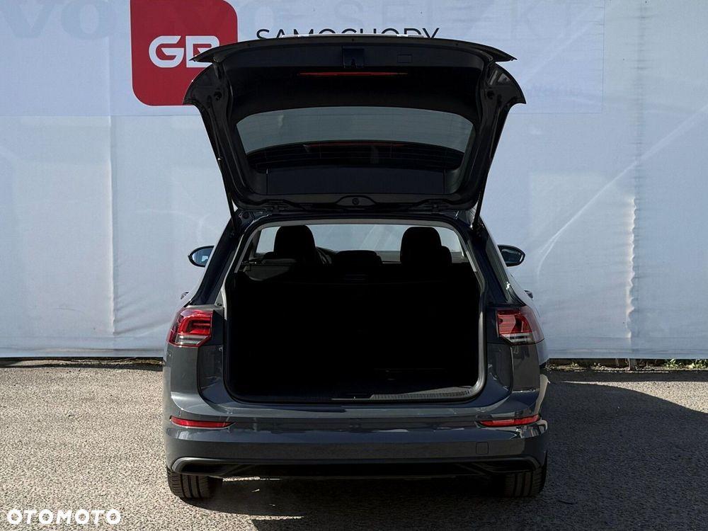 Volkswagen Golf Variant 1.5 eTSI mHEV Life DSG - 11