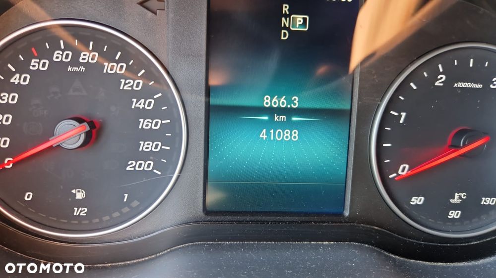 Mercedes-Benz Sprinter - 4