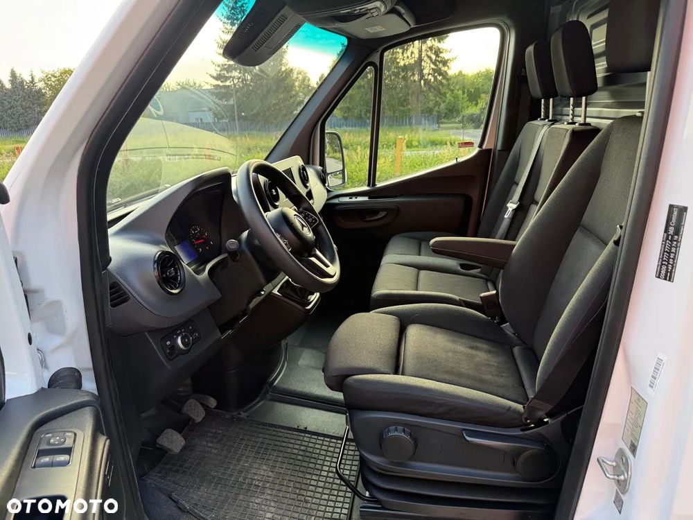 Mercedes-Benz Sprinter 2.2 163KM, L4H2, 17tys km przebieg, bardzo ładny - 22