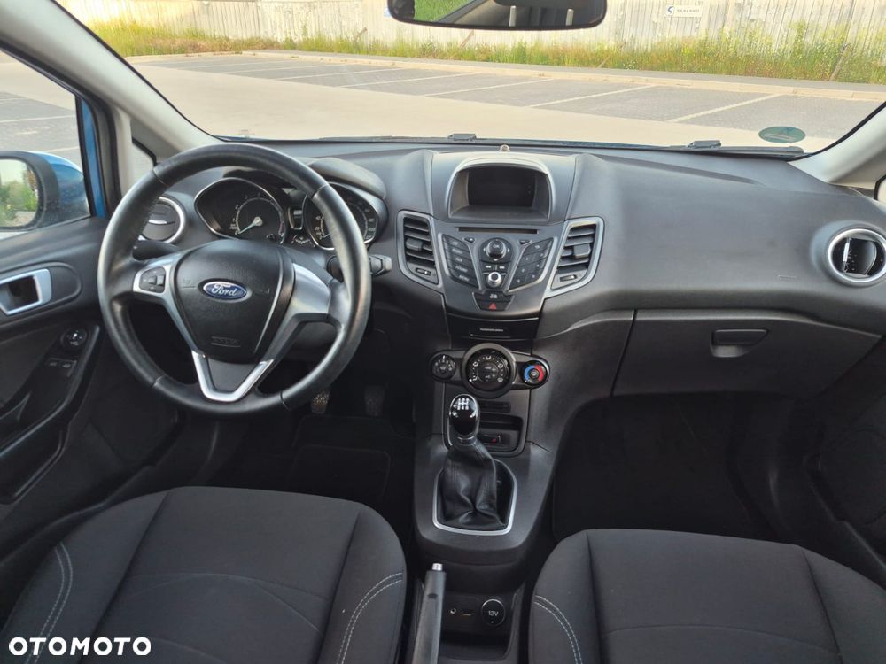 Ford Fiesta 1.25 Ambiente EU5 - 15