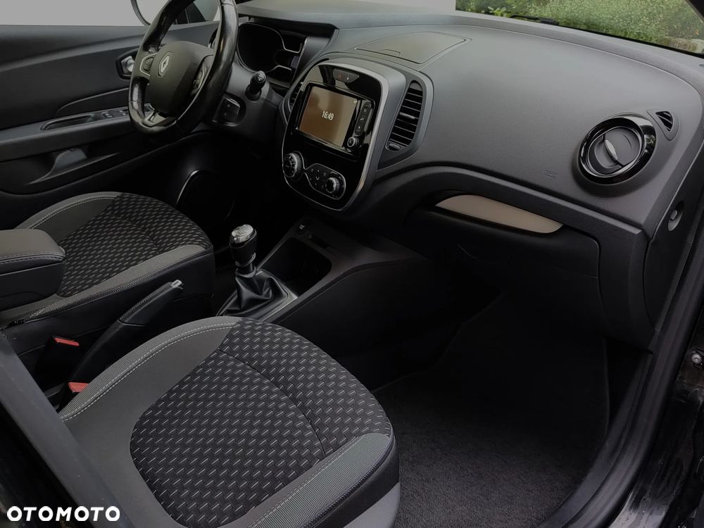 Renault Captur - 19