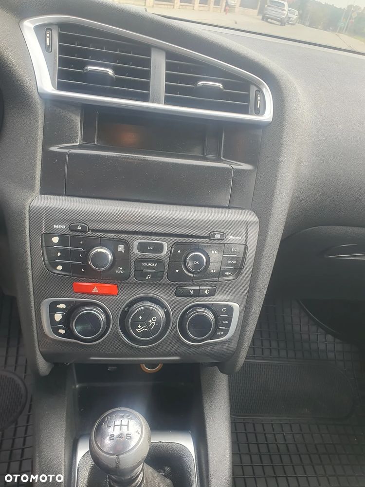 Citroën C4 - 11