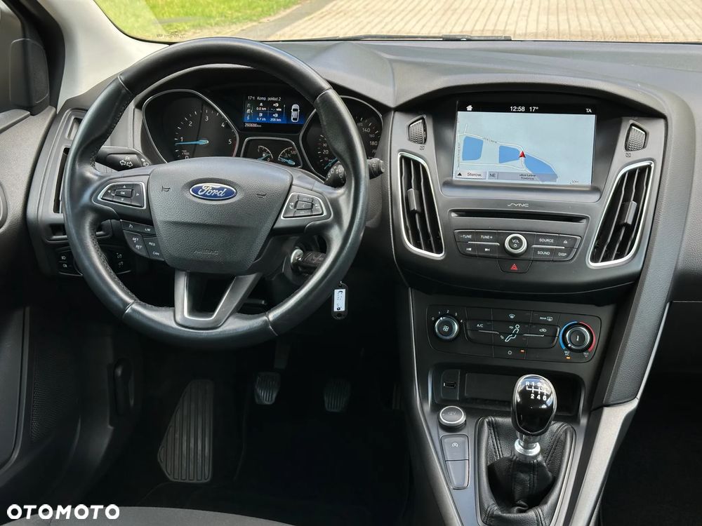 Ford Focus 1.5 TDCi ECOnetic 88g Start-Stopp-System Titanium - 8