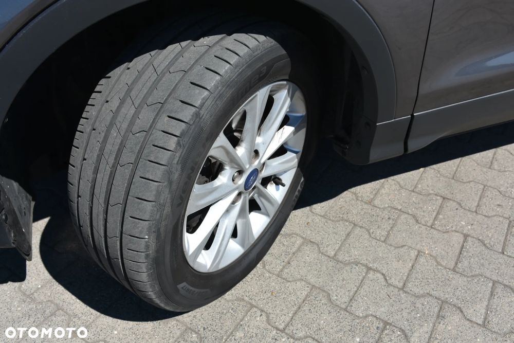 Ford Kuga 2.0 TDCi 4x4 Titanium - 26