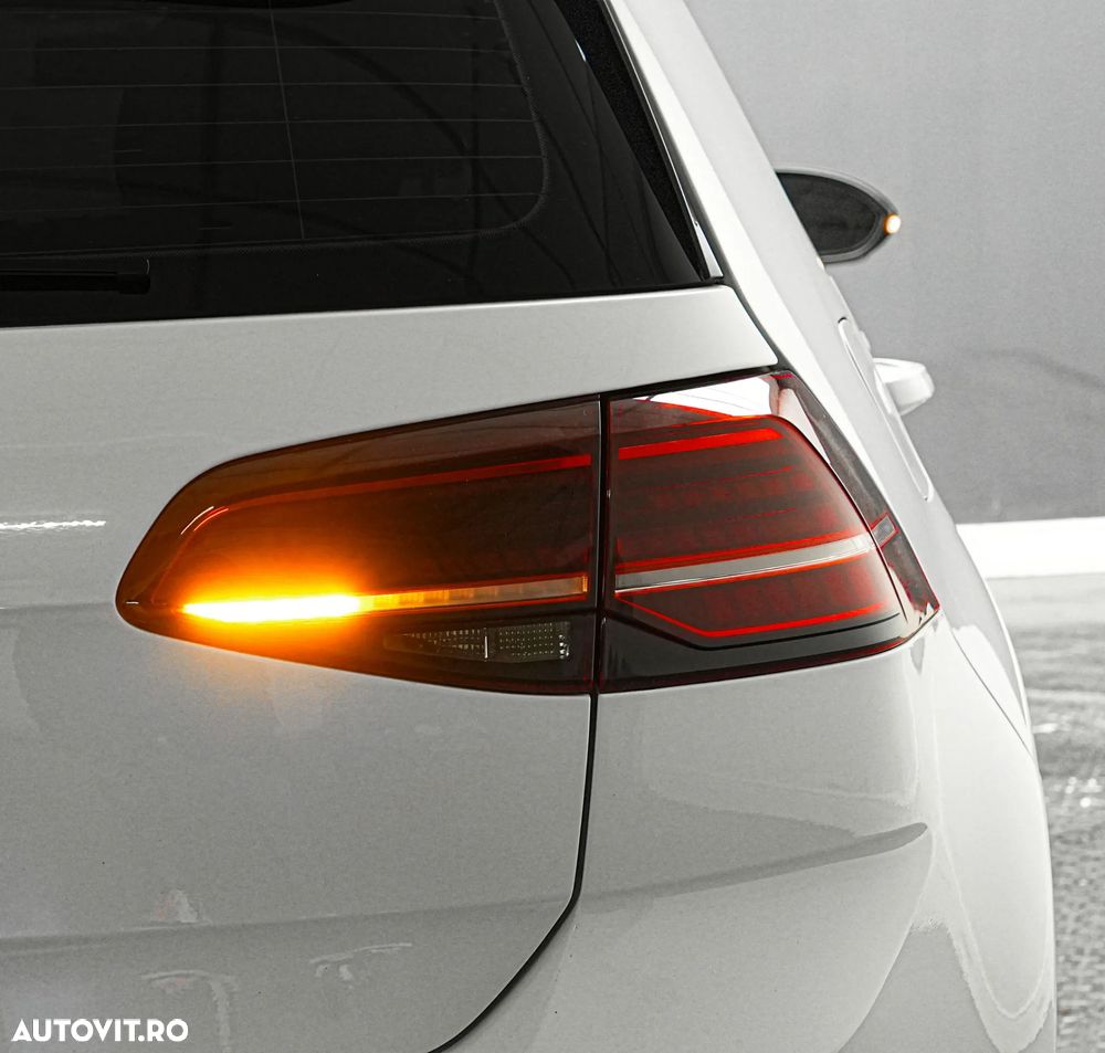 Volkswagen Golf GTI 2.0 TSI OPF DSG Performance - 31