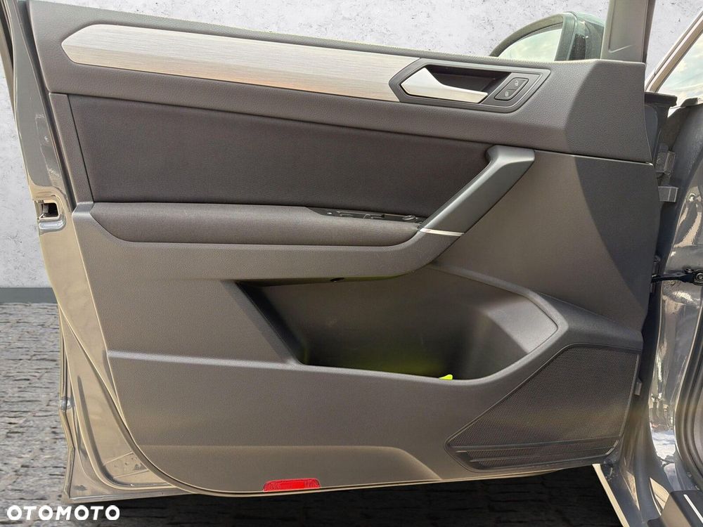 Volkswagen Touran 2.0 TDI BMT Comfortline DSG - 12